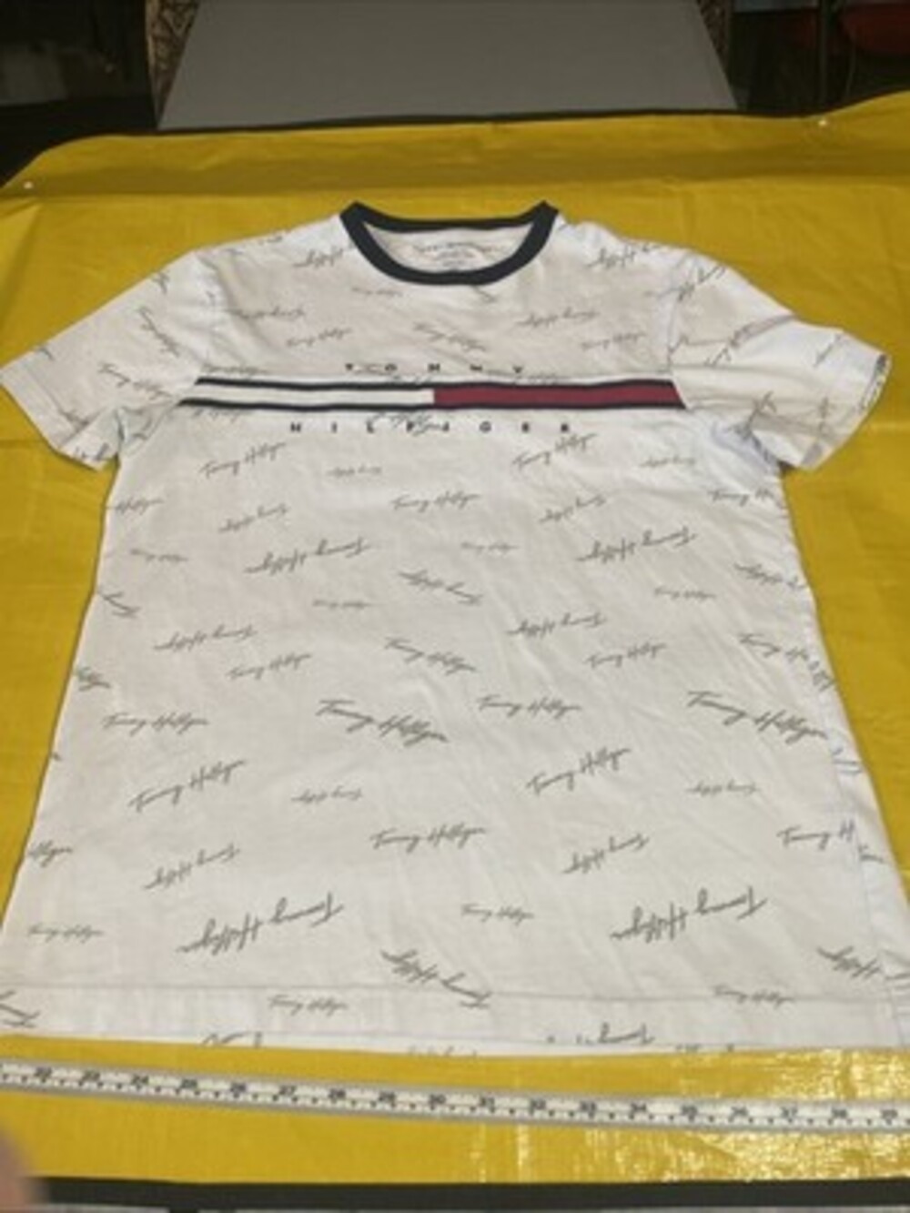Tommy Hilfiger Men Small Script All Over Print Logo Flag T-Shirt White Crew Neck